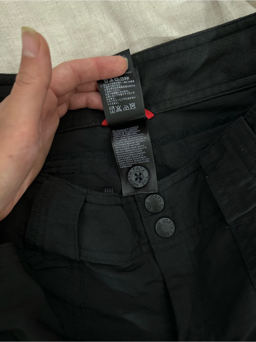 The North Face Black Women's Cargo Shorts - Picture 8 of 9